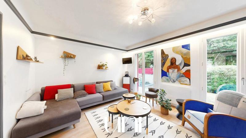 Maison - 170 m² - 7 pièces