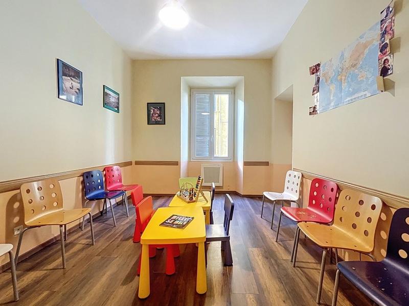 Local d'activités - 91 m²