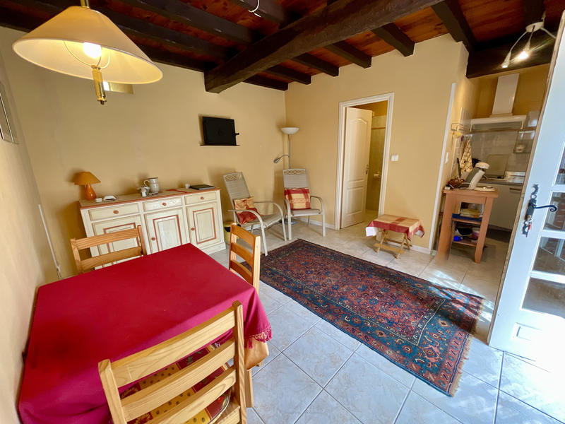 Maison - 210 m² - 9 pièces