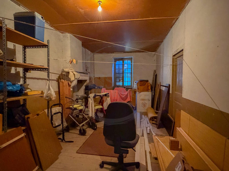 Propriété - 121 m² - 6 pièces