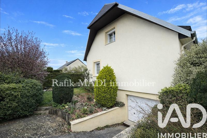 Maison - 120 m² - 5 pièces