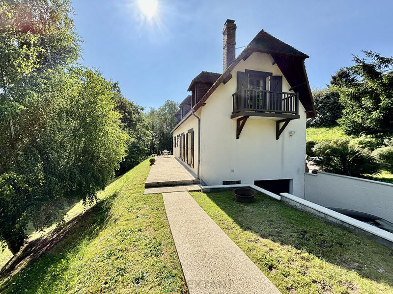 Maison - 150 m² - 5 pièces