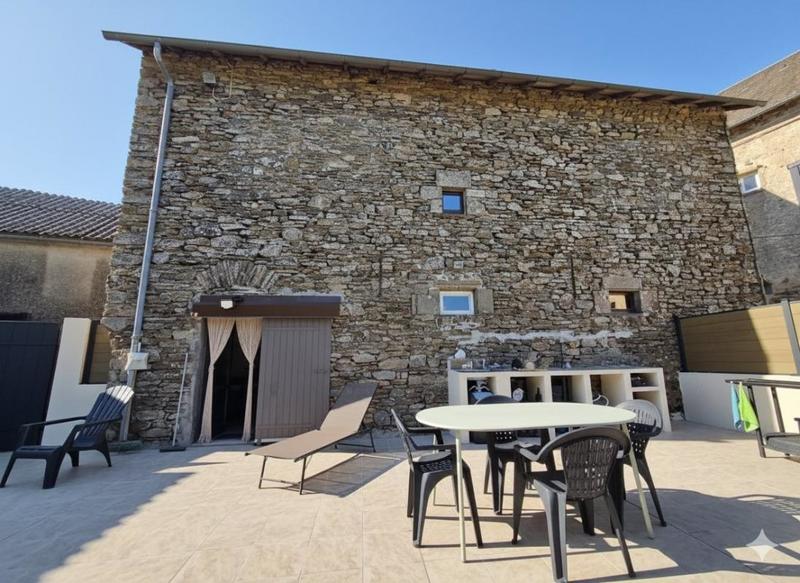 Maison - 168 m² - 3 pièces