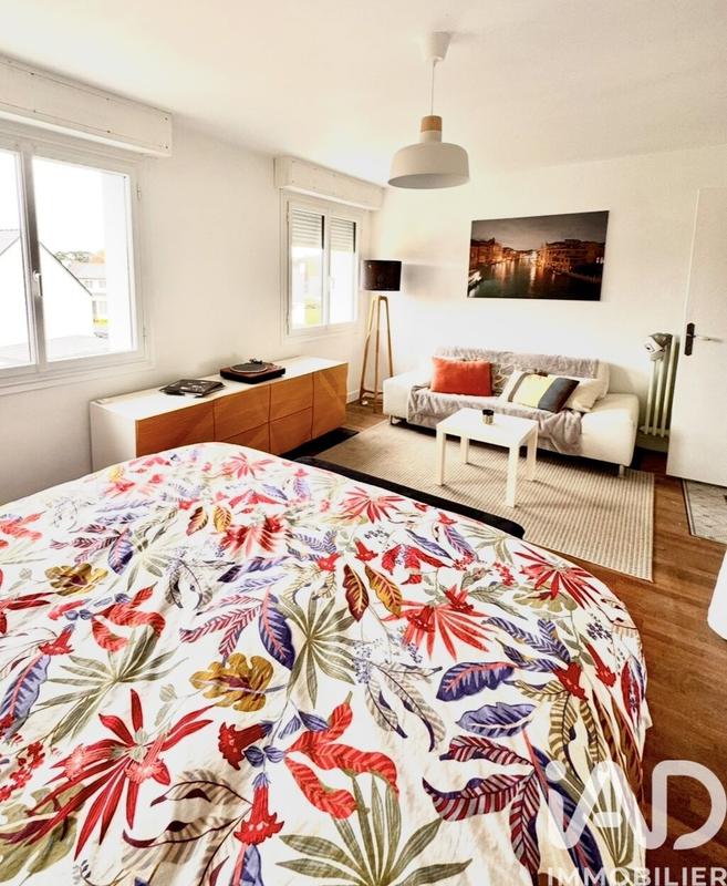 Maison de ville - 200 m² - 8 pièces