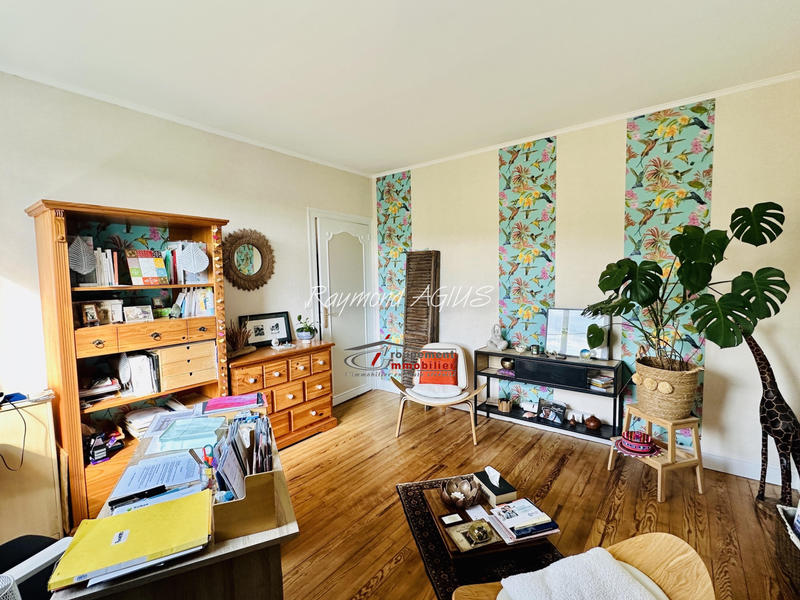 Maison - 189 m² - 9 pièces