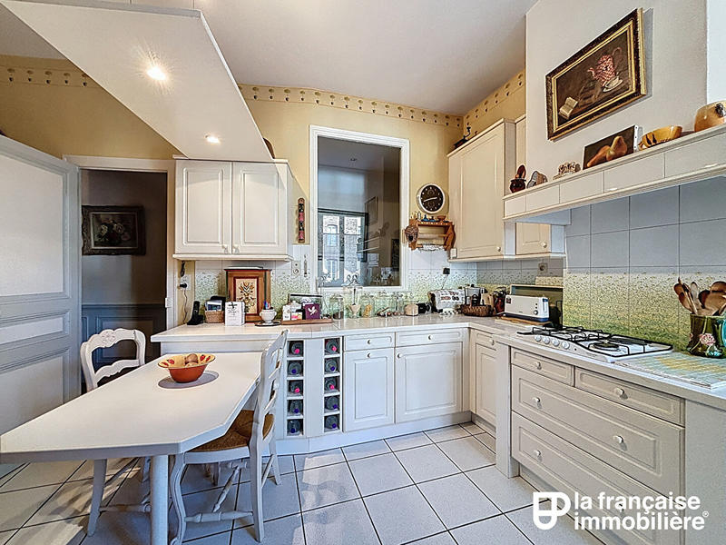 Appartement - 137 m² - 5 pièces