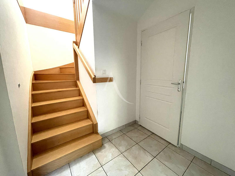 Maison - 86 m² - 4 pièces