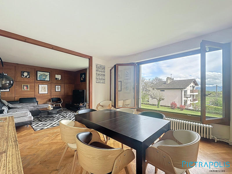 Maison traditionnelle - 125 m² - 4 pièces