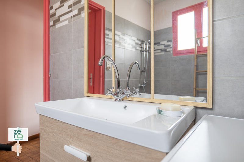 Maison - 200 m² - 6 pièces