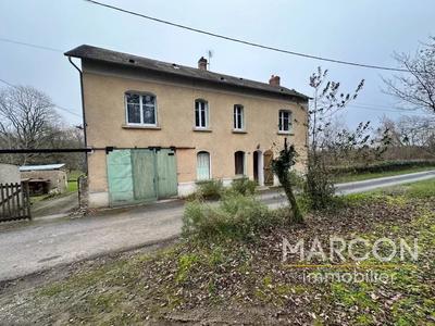 Maison - 213 m² - 15 pièces