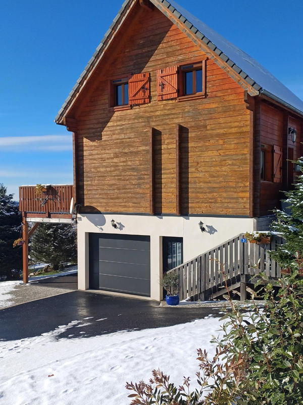 Châlet - 81 m² - 8 pièces