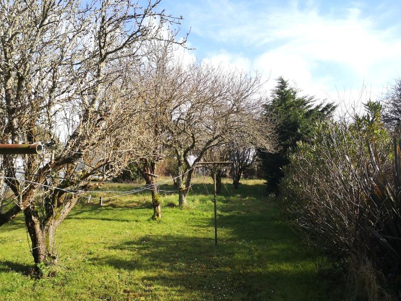 Terrain constructible - 942 m²