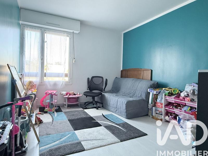 Appartement - 80 m² - 4 pièces