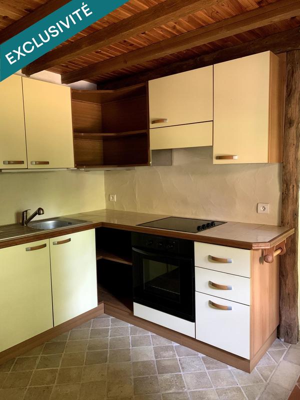 Maison - 275 m² - 11 pièces