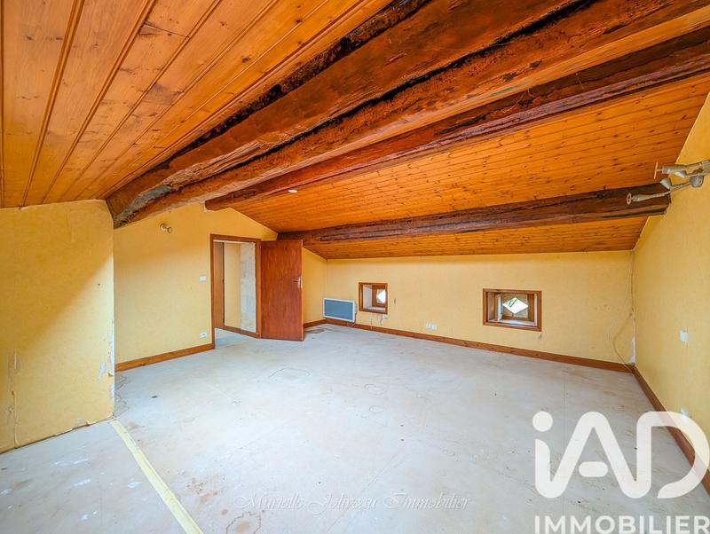 Maison - 105 m² - 4 pièces