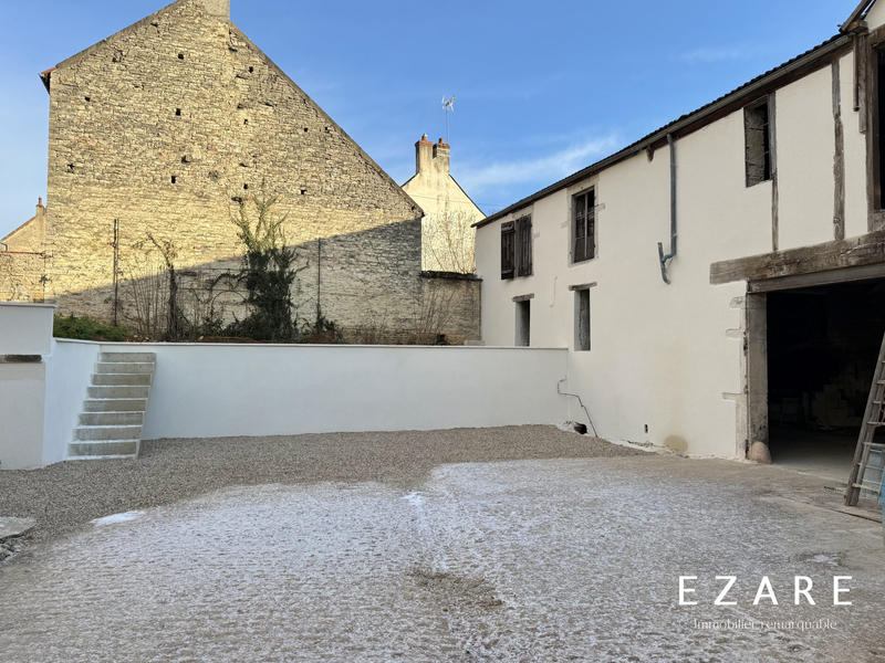 Appartement - 157 m² - 1 pièce