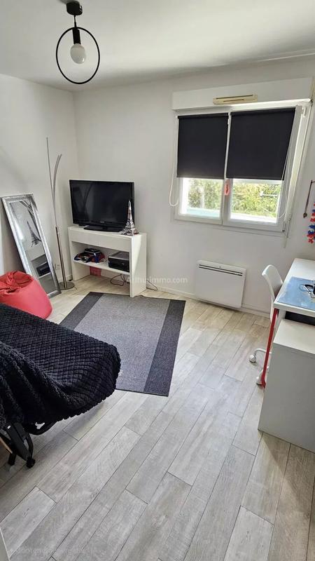 Maison - 93 m² - 5 pièces