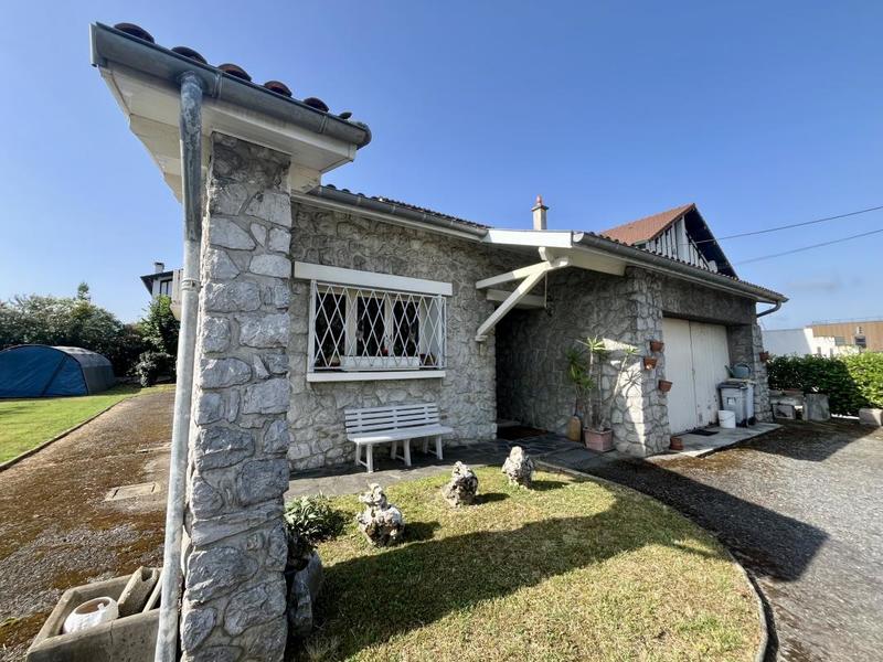 Pavillon - 147 m² - 5 pièces