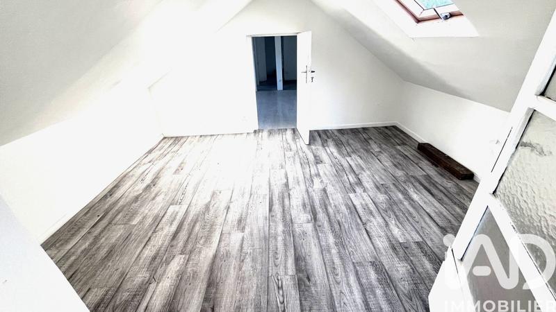 Maison - 150 m² - 9 pièces