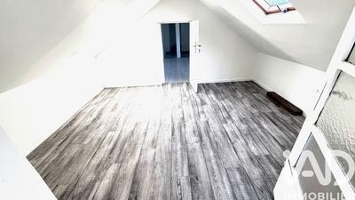 Maison - 150 m² - 9 pièces