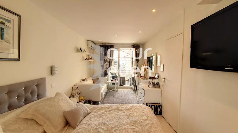 Appartement - 79 m² - 3 pièces