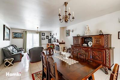 Maison - 106 m² - 5 pièces