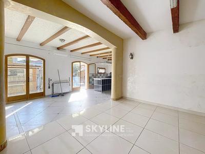 Maison - 113 m² - 5 pièces