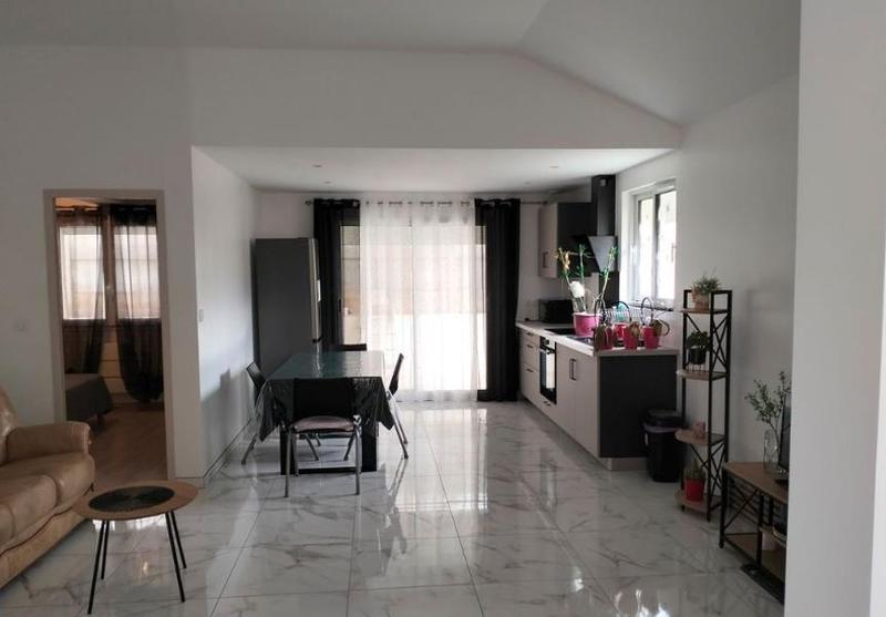 Maison - 72 m² - 4 pièces