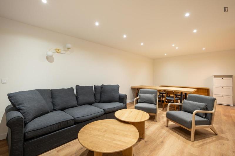 Chambre - 9 m² - 4 pièces