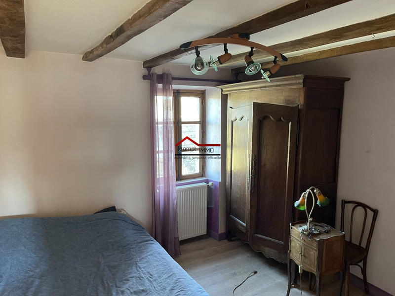 Maison - 186 m² - 8 pièces