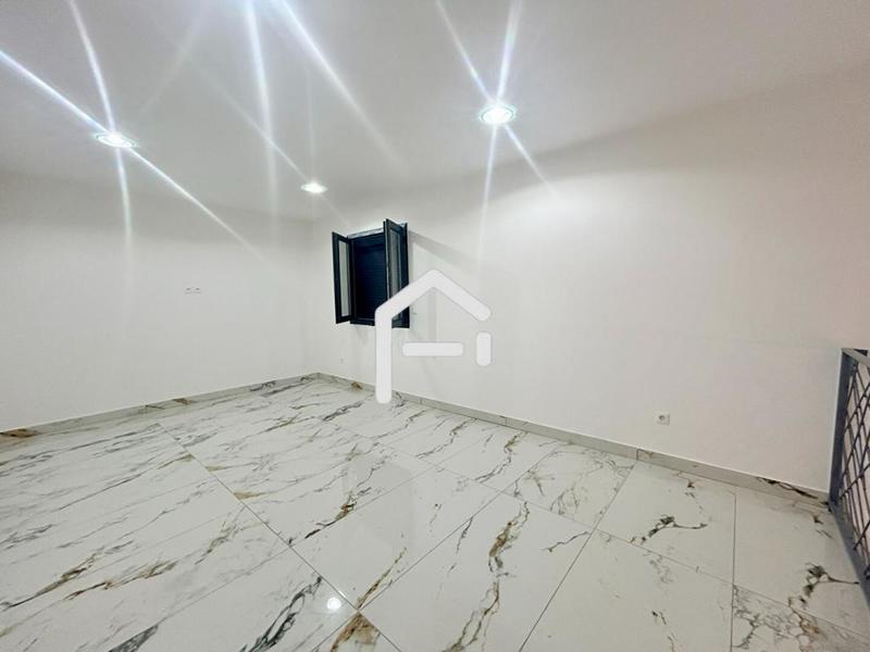 Local commercial - 58 m² - 2 pièces