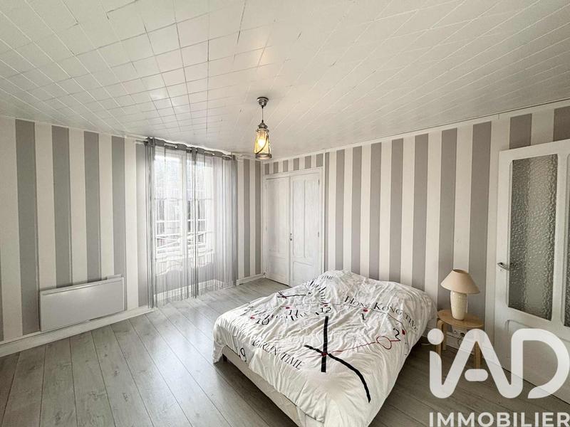 Maison - 165 m² - 6 pièces