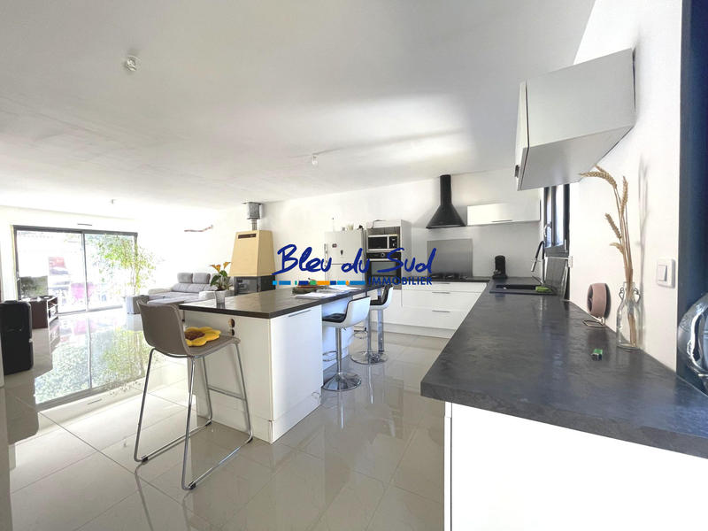 Maison - 96 m² - 3 pièces