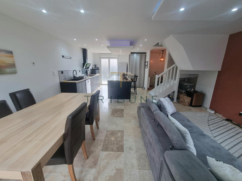 Maison - 85 m² - 4 pièces