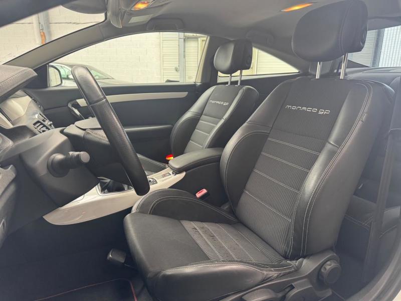 Renault Laguna Coupe 2.0 150 Monaco Gp / Pack Bose