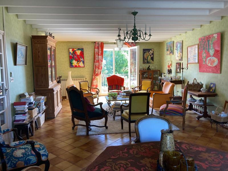 Maison - 200 m² - 7 pièces