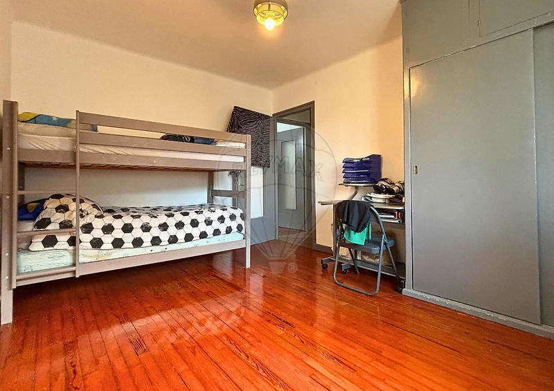 Maison - 102 m² - 4 pièces