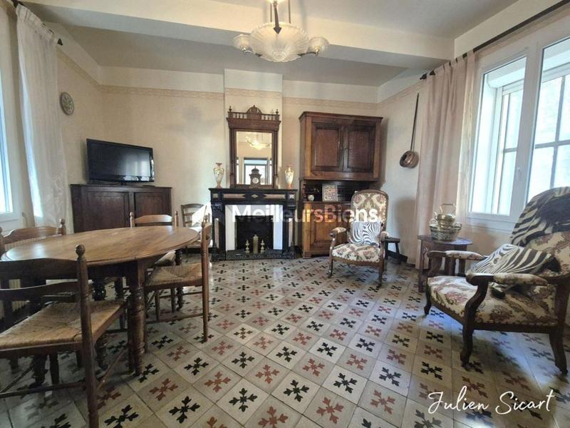 Maison - 160 m² - 5 pièces