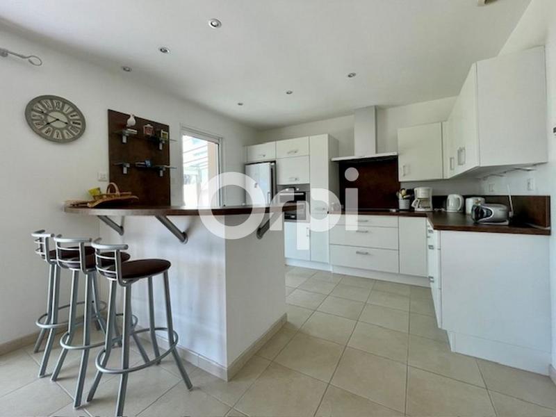 Maison - 91 m² - 5 pièces