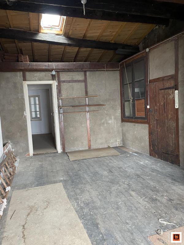 Maison ancienne - 101 m² - 7 pièces