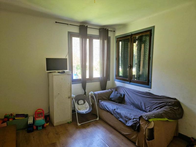 Maison - 199 m² - 7 pièces