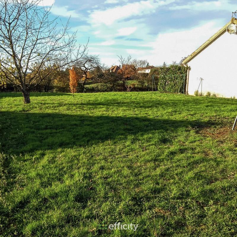 Maison traditionnelle - 135 m² - 5 pièces