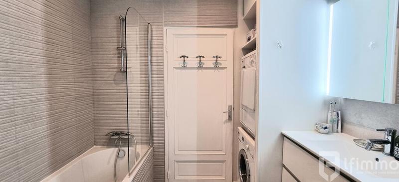 Appartement - 120 m² - 5 pièces