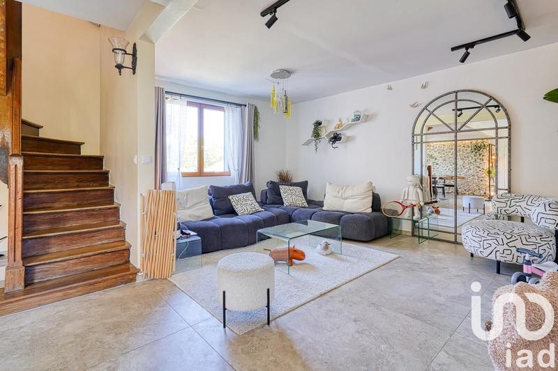 Maison - 140 m² - 5 pièces