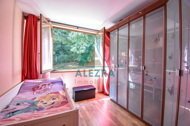 Appartement - 88 m² - 4 pièces