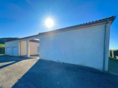 Villa - 190 m² - 6 pièces