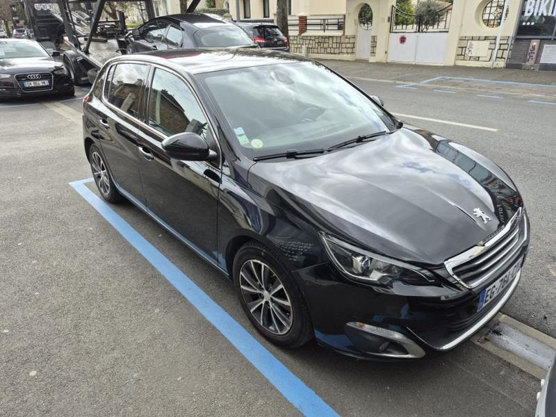 Peugeot 308 II 2.0 BlueHDi 150 s&amp;S Allure