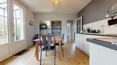 Maison traditionnelle - 109 m² - 6 pièces