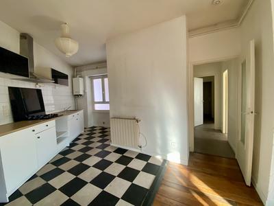 Appartement - 72 m² - 3 pièces