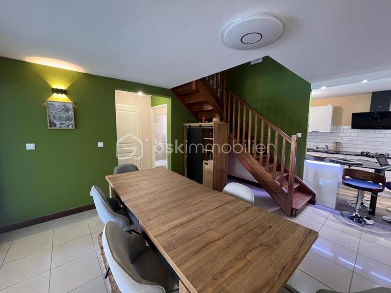 Duplex - 95 m² - 4 pièces